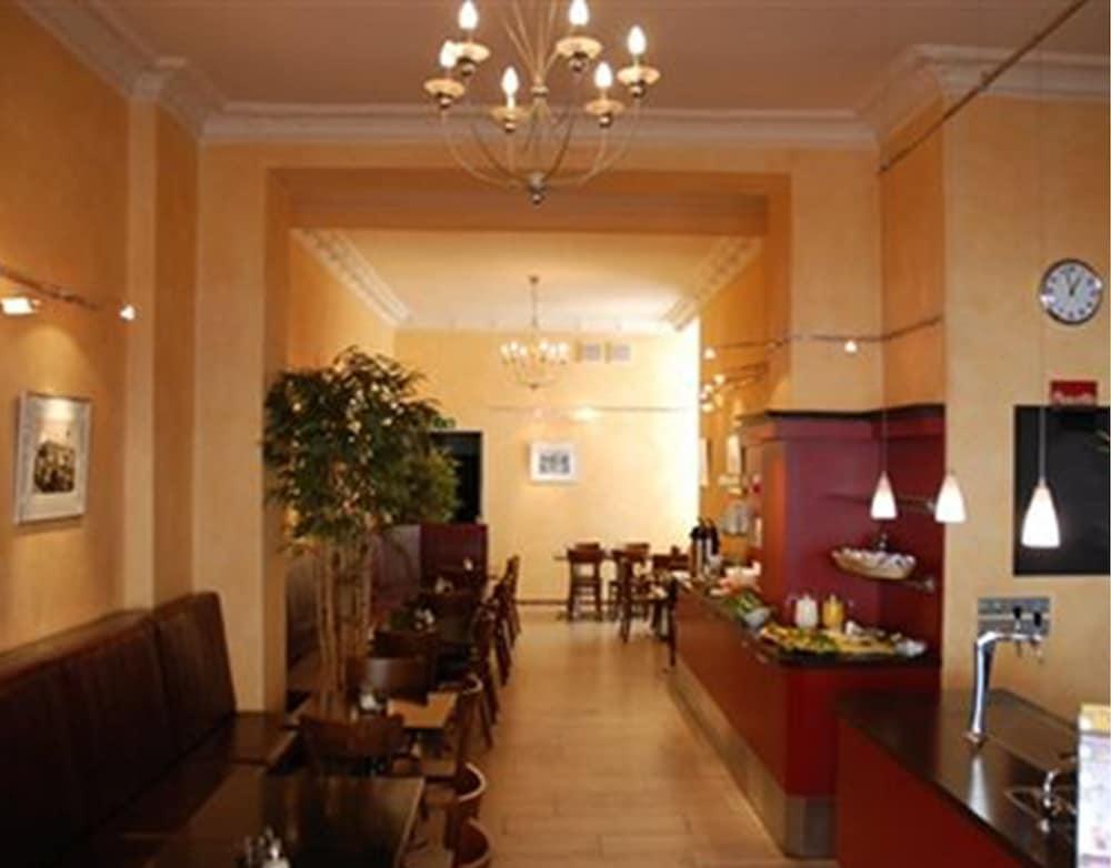 Hotel Spreewitz Am Kurfuerstendamm Berlim Exterior foto